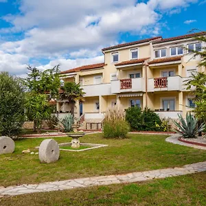  Apartment Appartements Strand Vir